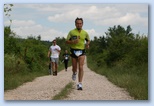 Ultrabalaton futás 2010 futás futók Dörgicse után Fendrik Laci