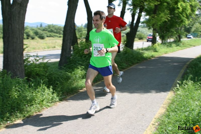 Ultrabalaton Rajt Tihany 2010, Dunaparti Futópartik Esztergom 2010