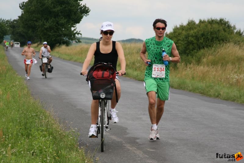 Ultrabalaton Ultramarathon 2010, Futó Szurikáták