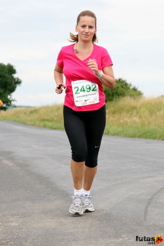 Ultrabalaton Ultramarathon 2010, Pálfi Lívia Mindenkor Vidáman futócsapat
