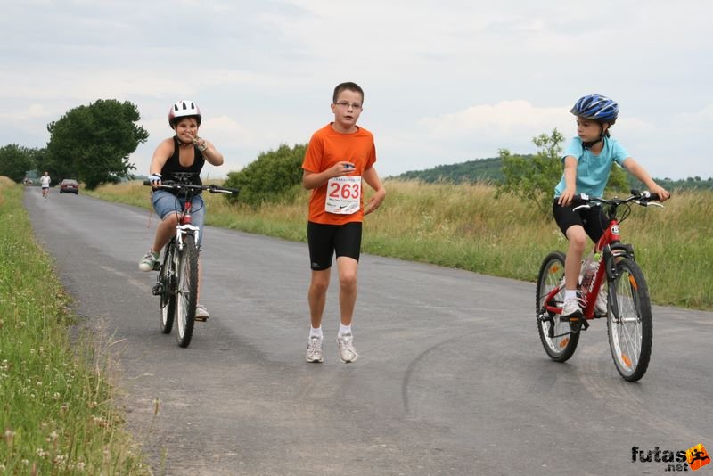 Ultrabalaton Ultramarathon 2010, Nike Tata Fuss Forest Fuss