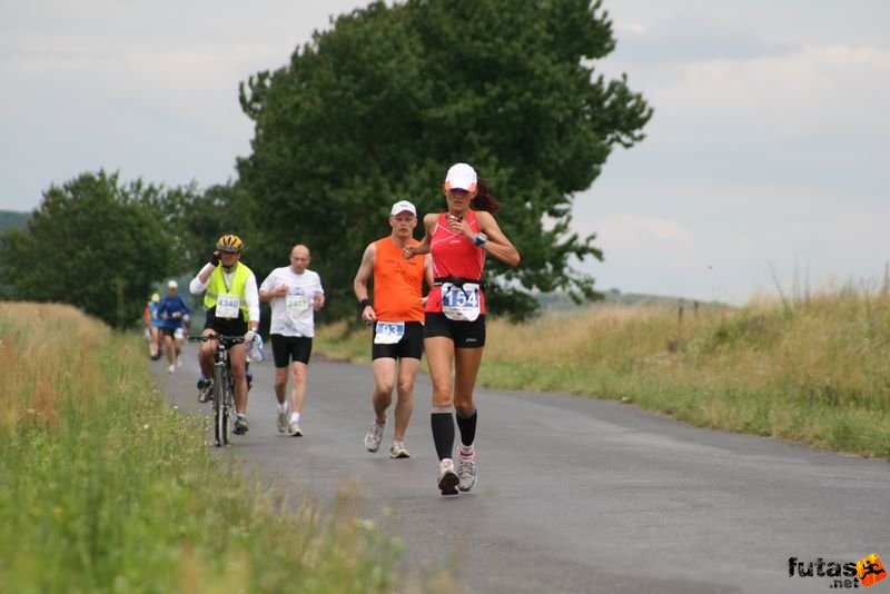 Ultrabalaton Ultramarathon 2010, Dr. Lubics Szilvia