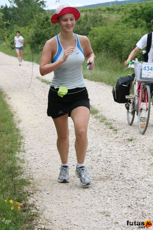 Ultrabalaton Running 2010, Böszörményi Edit ultrafutó