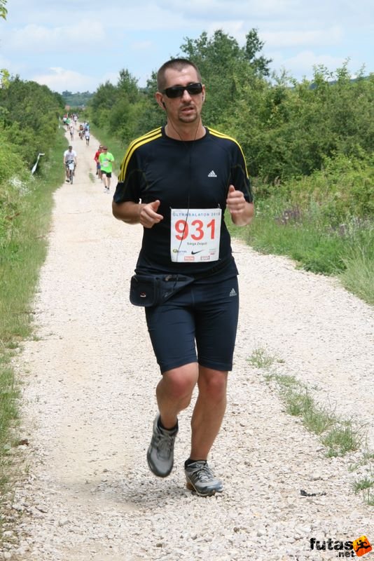 Ultrabalaton Running 2010, Sárga Zsiguli futók