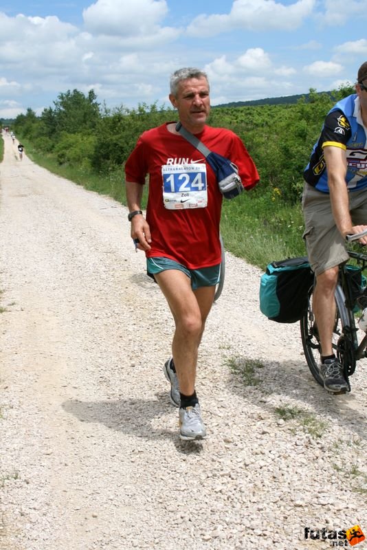 Ultrabalaton Running 2010, Mucsi Zoltán ultrafutó