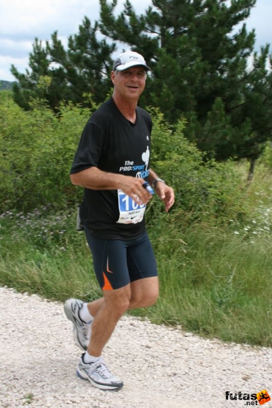 Ultrabalaton Running 2010, Hafif Aviv ultrarunner