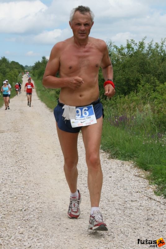 Ultrabalaton Running 2010, Méreg József Marathon TKE ultrafutó