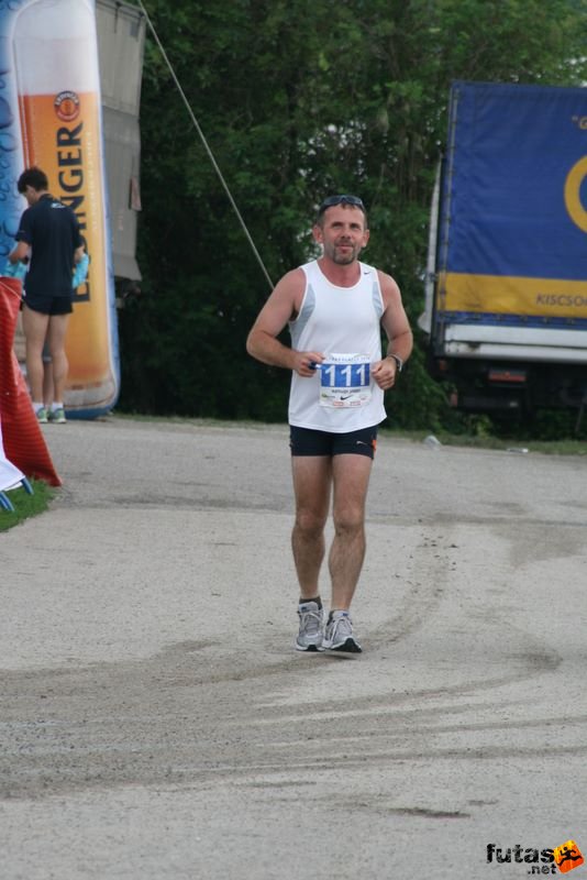 Ultrabalaton Tihany, Sznupi Józsi