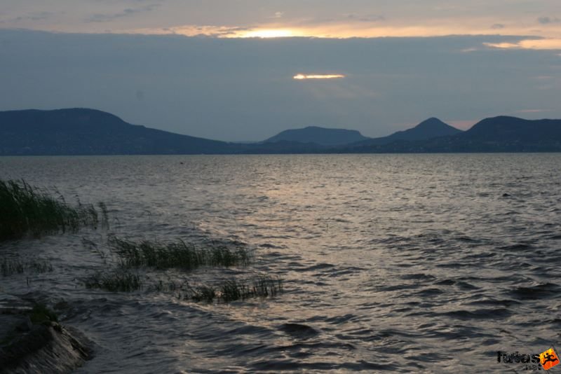Ultrabalaton Ultrafutás, balatoni látkép