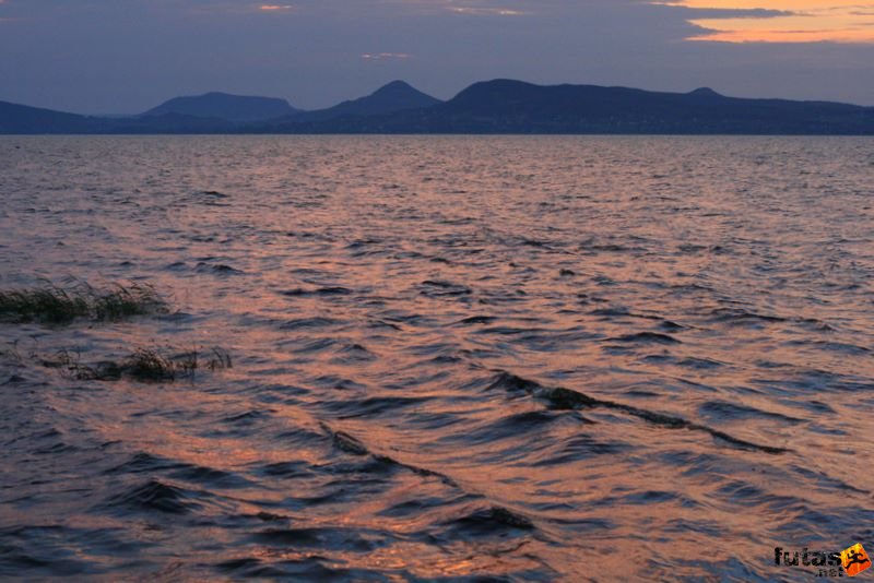 Ultrabalaton Ultrafutás, Balaton naplementekor