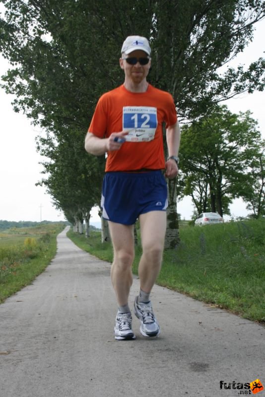 Ultrabalaton Ultrafutás, Perttilä Petri after 200 kilometers