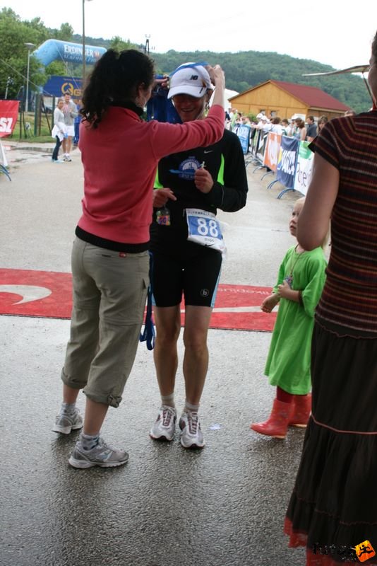 Ultrabalaton Ultrafutás, Nemeckova Martina finish 212 km running