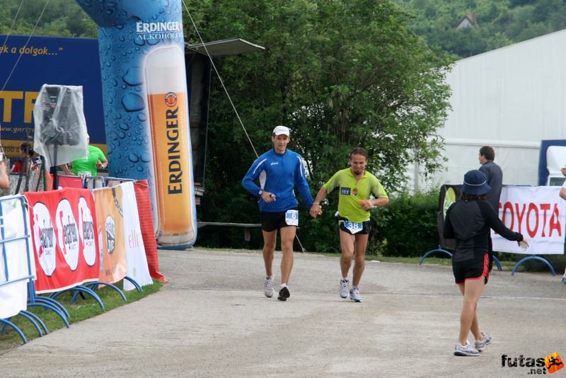Ultrabalaton Ultrafutás, Lőw András és Fendrik László befutója