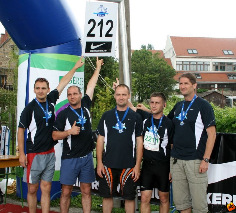 Ultrabalaton Ultrafutás, 212 km futás Hírös Tűzoltók