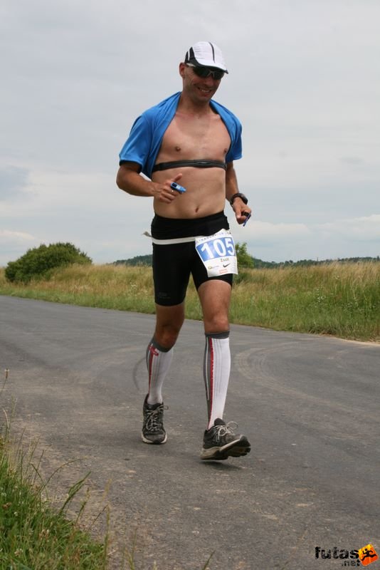 Ultramarathon Ultrabalaton Hungary, Vaczkó Zsolt Zoltán ultrabalaton 27:51:05