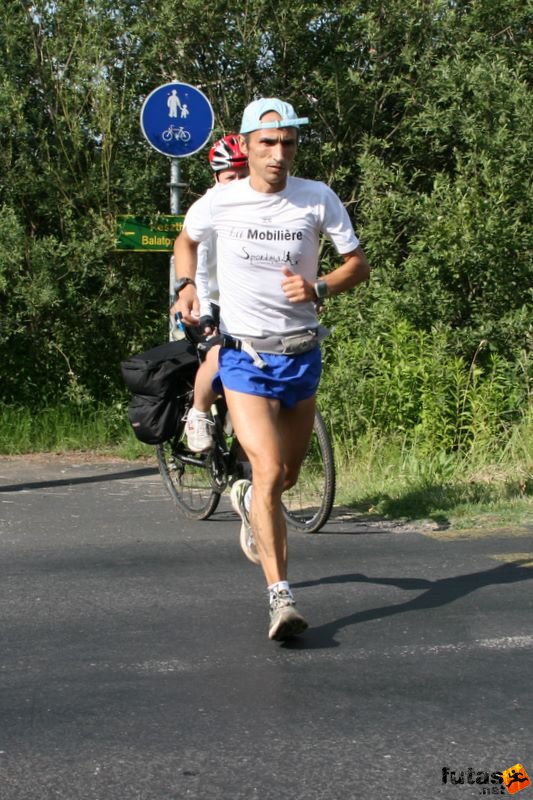 Ultramarathon Ultrabalaton Hungary, Bochons Eusébio Balaton runner