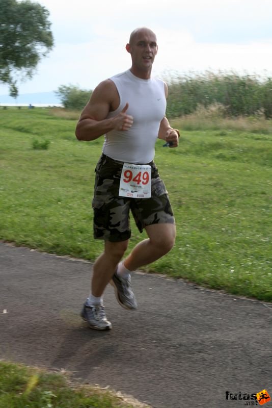 Ultramarathon Ultrabalaton Hungary, Hadik futók a Balatonnál