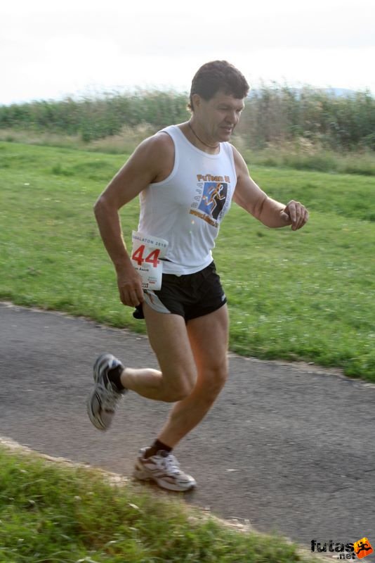 Ultramarathon Ultrabalaton Hungary, Baja Team, Schulcz Gábor Ultrabalaton futás