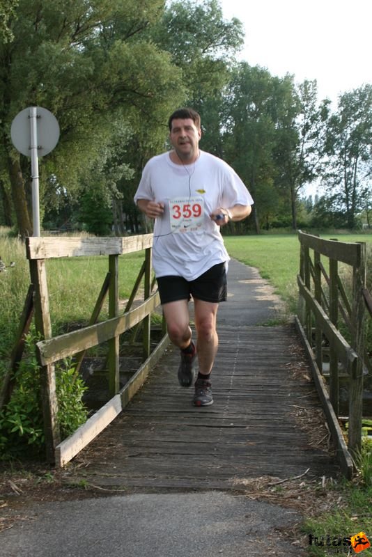 Ultramarathon Ultrabalaton Hungary, colas.hu