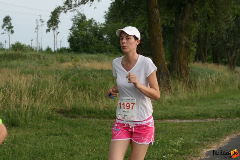 Ultramarathon Ultrabalaton Hungary, BENTELER futó