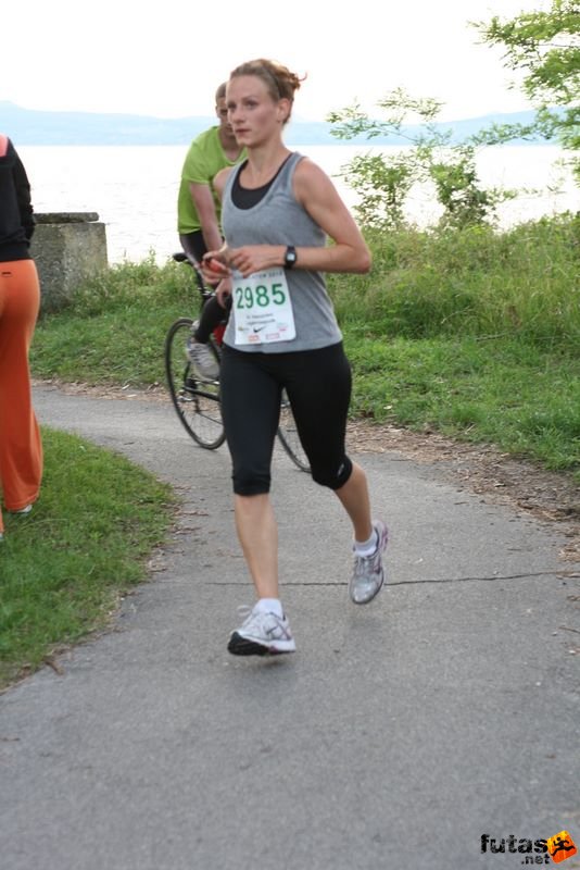 Ultramarathon Ultrabalaton Hungary, 54. Veszprém Légtér-csajszik