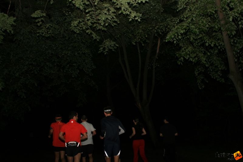 Városliget Zseblámpás futás, futás a sötétség leple alatt