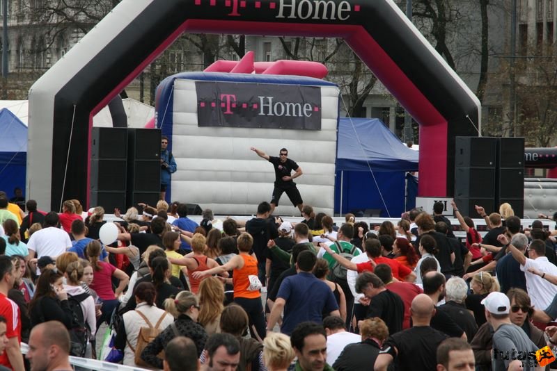 T-Home Vivicittá Városvédő futás 2010, Vivicittá bemelegítés