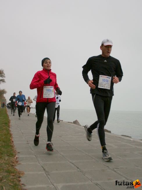 Szilvia, Zsolt Balaton Maraton futás
