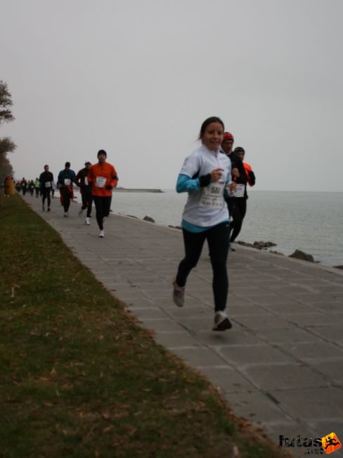 balaton_maraton_7500.jpg Balaton Maraton futás