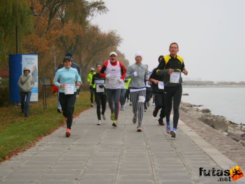Belus Fruzsina Dr. Nedjalkov Iván Balaton Maraton futás