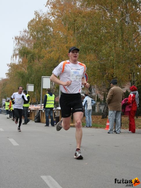 Kavalecz Gábor Balaton Maraton futás