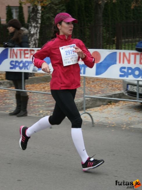 Rozsnyai Lilla dr. Elte-Beac Polythlon Balaton Maraton futás