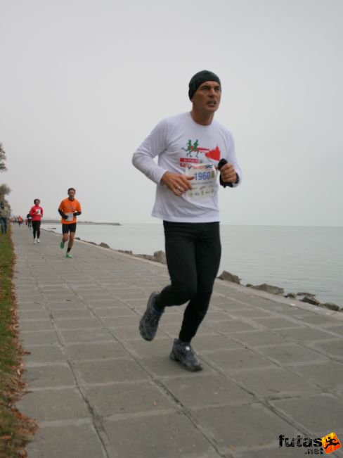 Horváth Csaba Honvéd Rákóczi SE Balaton Maraton futás