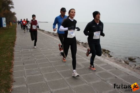 Nagy Gyöngyi Balaton Maraton futás