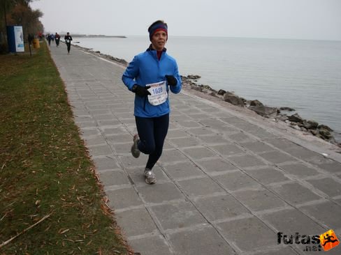 Bíróné Molnár Valéria dr. Balaton Maraton futás