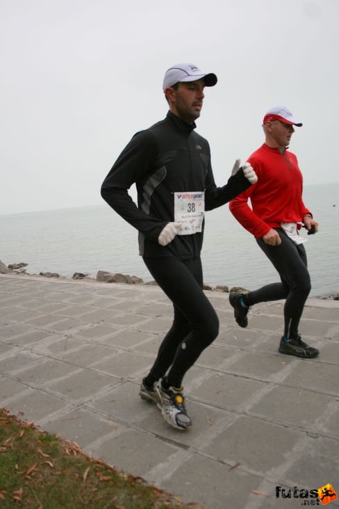 Hampl Róbert Balaton Maraton futás