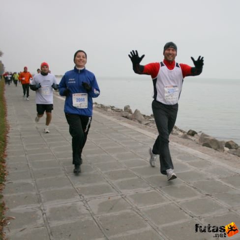 Ábel Nándor Balaton Maraton futás