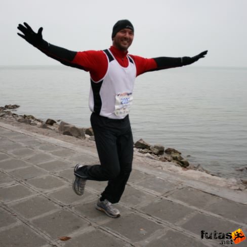 Ábel Nándor félmaraton Balaton Maraton futás