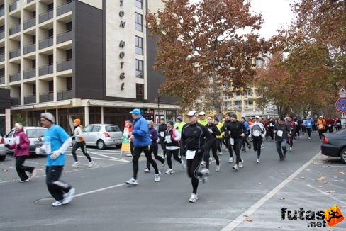 balaton_maraton_256.jpg Balaton Hatod Maraton futás