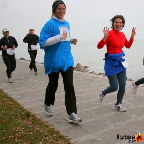 Hipp Katalin dr., Némethné Hudák Györgyi Balaton Maraton futás