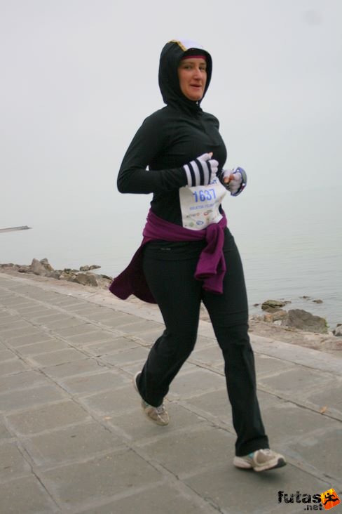 Bartos Nóra dr. Balaton Maraton futás