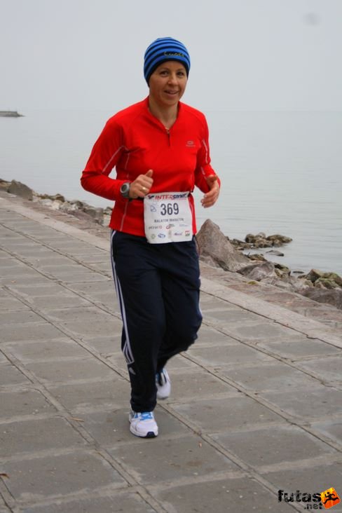 Hamerszki Margit Balaton Maraton futás