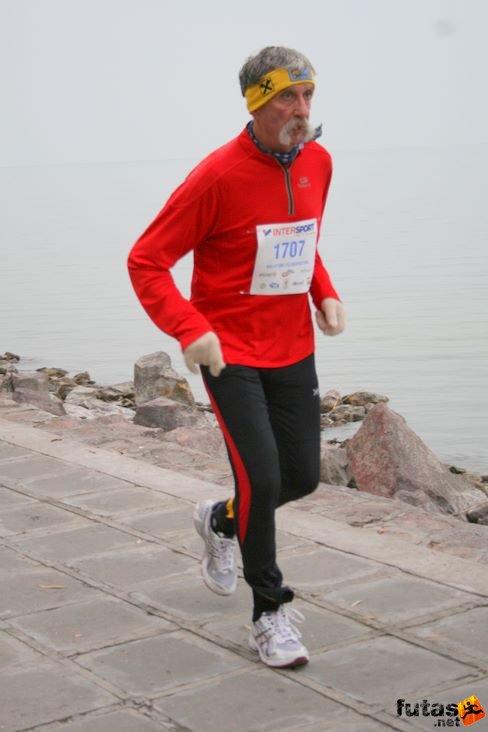 Buzási Károly Margitszigeti Amatőr SC Balaton Maraton futás