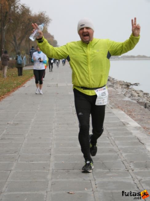 Pribil Sándor Honvéd Sas-hegy SE Balaton Maraton futás