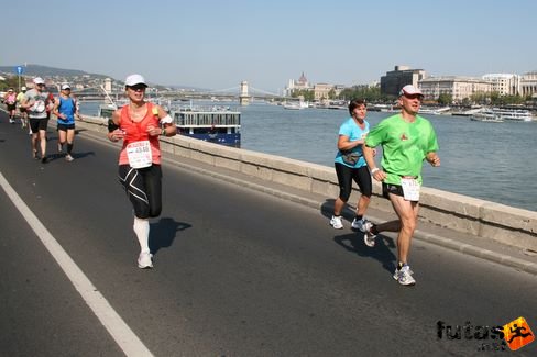 Cser Beatrix Budapest Marathon futás