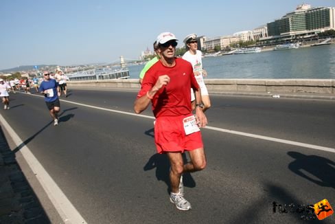 Josephson Paul Budapest Marathon futás