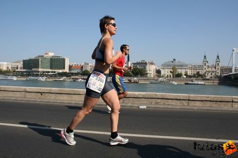 Erdei Ilona Budapest Marathon futás