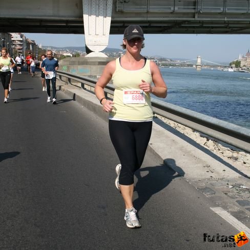 Frame Sharron London Budapest Marathon futás