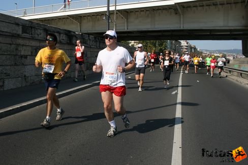 Gorelow Jeff Budapest Marathon futás