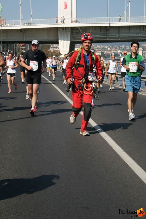budapest_marthon_1877.jpg Budapest Marathon futás